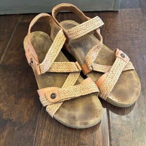 BC39 Taos Trulie Leather Woven Slingback Open Toe Comfort Sandals Womens 7‎ 7.5